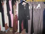 Image 21 - Women's formal dresses - Lot 4 (Auction 5979)