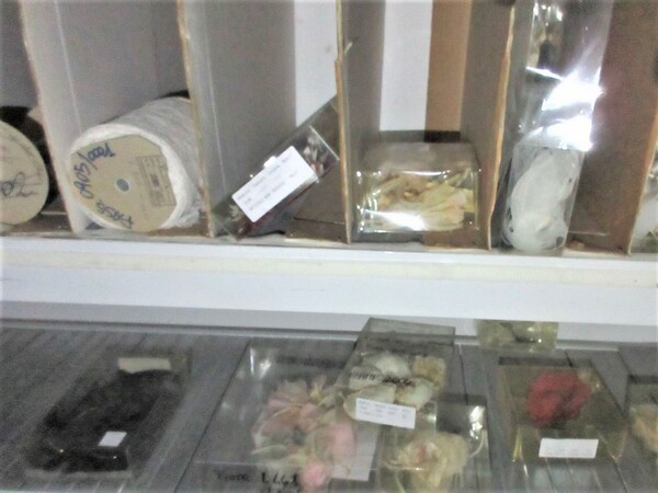 6#5979 Tessuti e accessori in vendita - foto 55