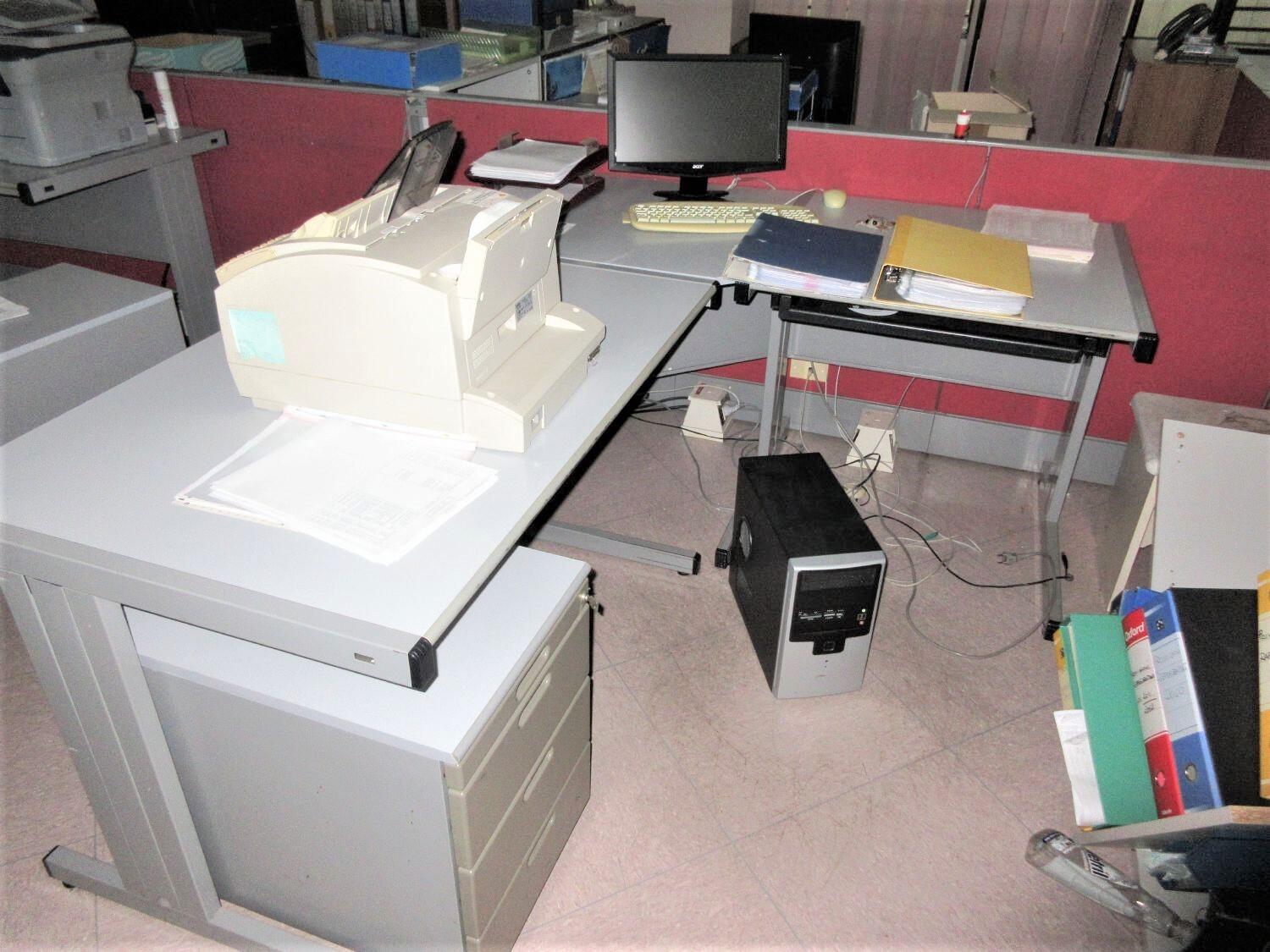 Lot Office equipment