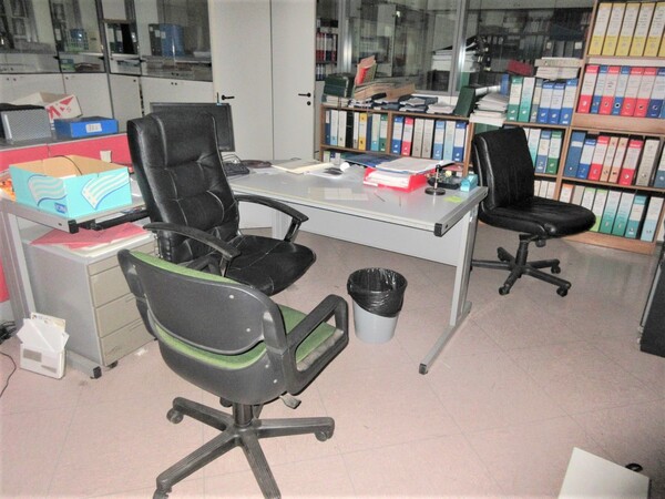7#5979 Attrezzatura da ufficio in vendita - foto 41