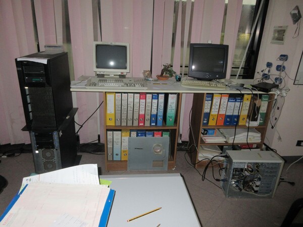 7#5979 Attrezzatura da ufficio in vendita - foto 46
