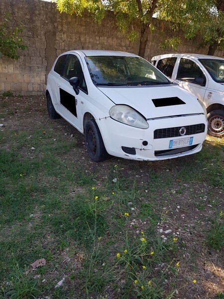 1#5981 Arredi ufficio e attrezzature per attività di vigilanza in vendita - foto 24