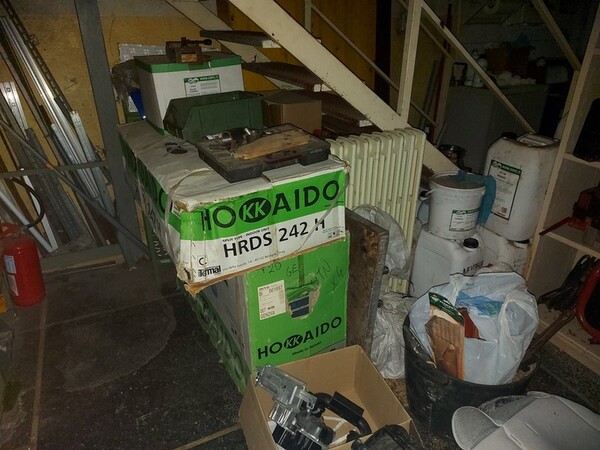 1#5989 Attrezzatura per officina e arredi ufficio in vendita - foto 15