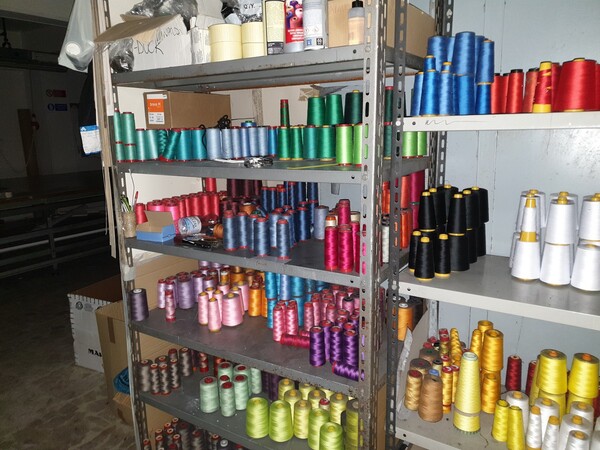 5#5990 Materie prime per lavorazione tessile e capi abbigliamento in vendita - foto 5