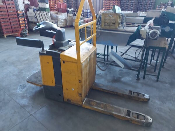2#5992 Transpallet in vendita - foto 40