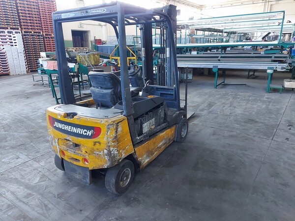3#5992 Carrello elevatore Jungheinrich in vendita - foto 3