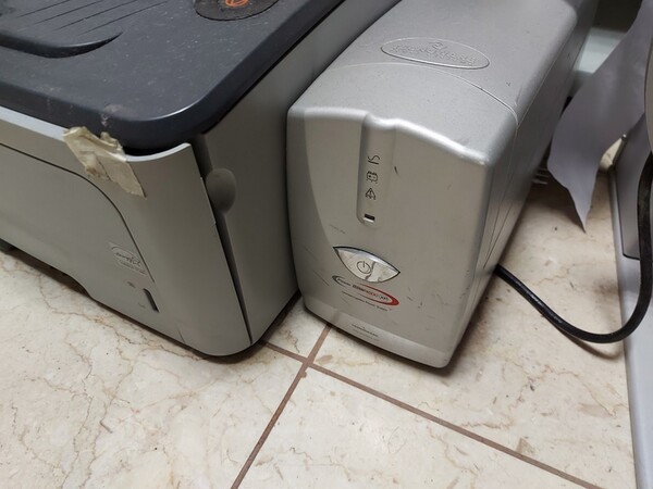 8#5992 Arredi e attrezzature da ufficio in vendita - foto 32