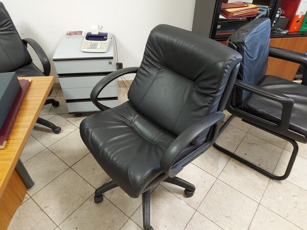 8#5992 Arredi e attrezzature da ufficio in vendita - foto 37