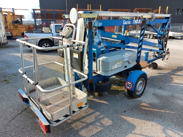 8#5997 Piattaforma Genie Industries TMZ 34/19 in vendita - foto 5