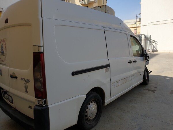 Autocarri in vendita