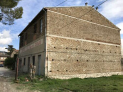 Quota del 100% di società dedita ad acquisto costruzione e gestione di immobili