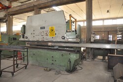 Pressa piegatrice Omag - Lotto 16 (Asta 6024)