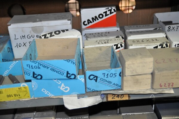 26#6024 Materiale elettrico e ricambi in vendita - foto 25