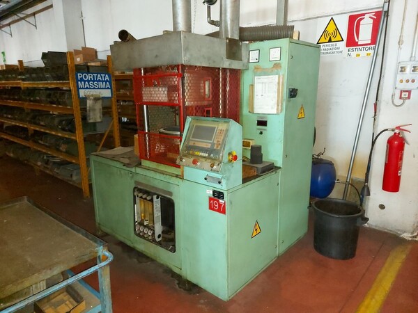 Attrezzatura meccanica in vendita