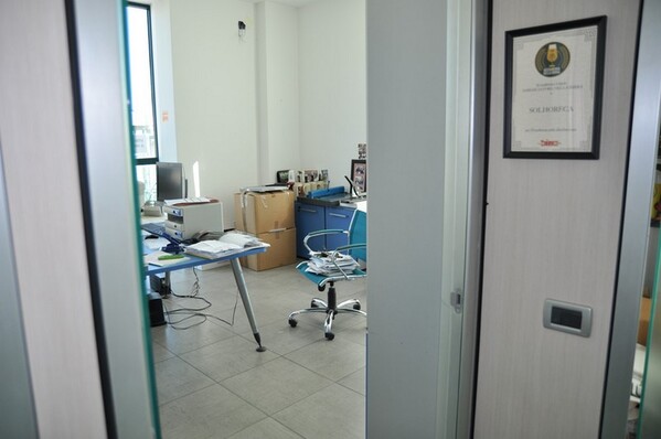 12#6028 Arredi e attrezzature per ufficio in vendita - foto 21
