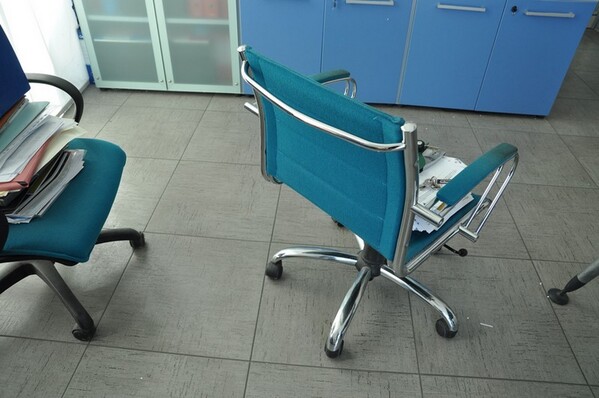 12#6028 Arredi e attrezzature per ufficio in vendita - foto 28
