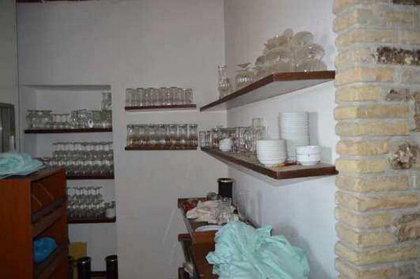 13#6028 Arredi e attrezzature per bar e ristoranti in vendita - foto 1