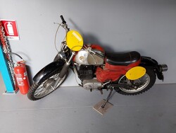 Motorcycle MZ ETZ 250 g - Lote 48 (Subasta 6030)