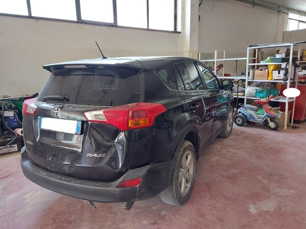 2#6033 Autovettura Toyota Rav4 in vendita - foto 1