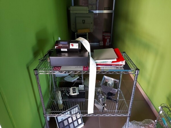 1#6042 Arredi e attrezzature per ufficio in vendita - foto 11