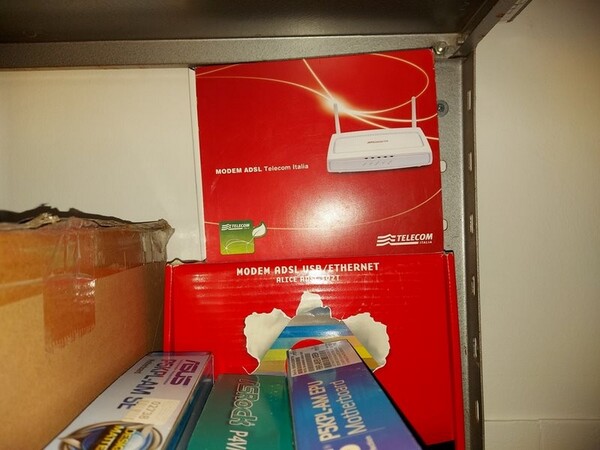 1#6042 Arredi e attrezzature per ufficio in vendita - foto 31