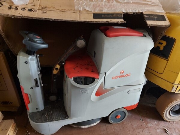 2#6042 Lavasciuga pavimenti Comac in vendita - foto 2