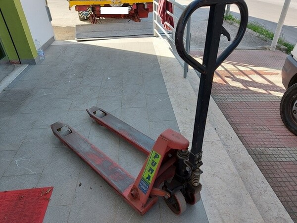 3#6042 Stoccatore elettrico Still e transpallet manuale in vendita - foto 6