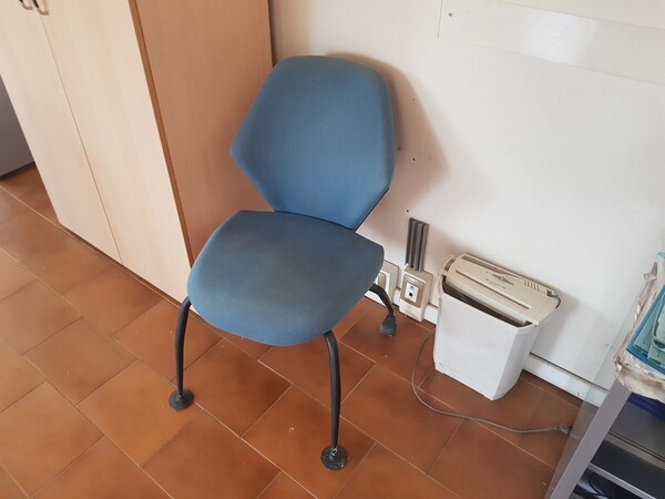 1#6046 Arredamento ed attrezzatura informatica per ufficio in vendita - foto 9