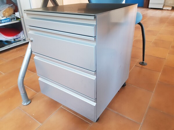 1#6046 Arredamento ed attrezzatura informatica per ufficio in vendita - foto 70