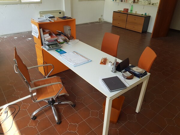 1#6046 Arredamento ed attrezzatura informatica per ufficio in vendita - foto 81