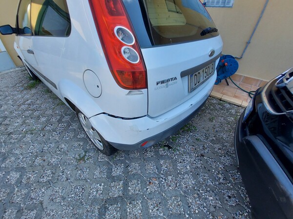 1#6052 Autocarro Ford Fiesta in vendita - foto 6