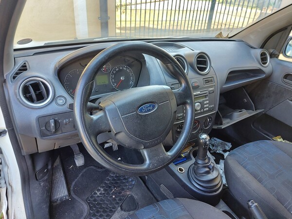1#6052 Autocarro Ford Fiesta in vendita - foto 14