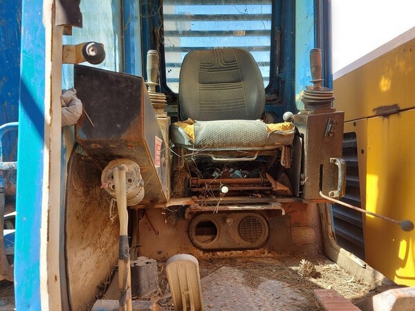 23#6053 Escavatori Benati e PMI in vendita - foto 4