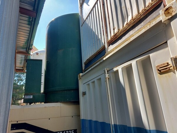 25#6053 Container uso ufficio e Idropulitrice a caldo Karcher in vendita - foto 9