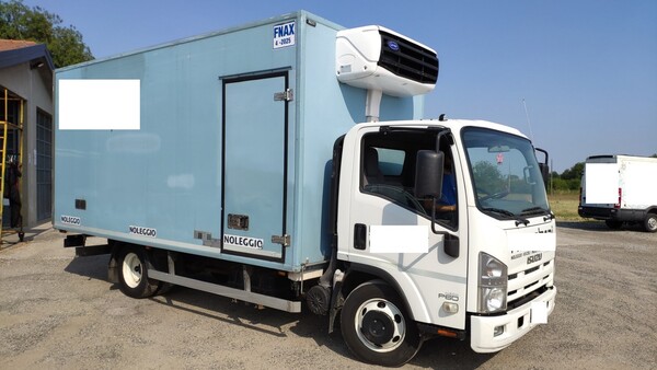 1#6056 Furgone Frigo Isuzu in vendita - foto 2