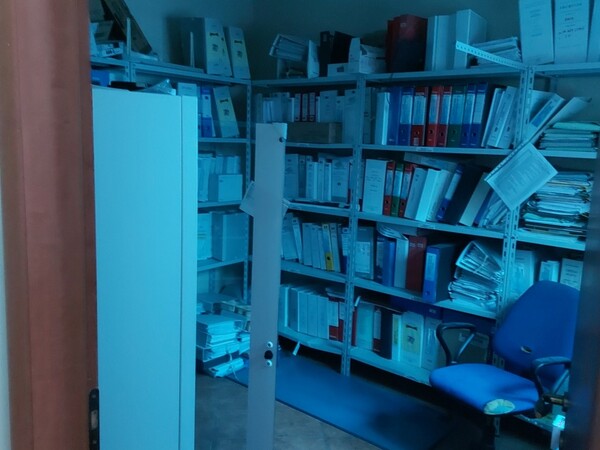 3#6058 Arredamento ufficio in vendita - foto 4