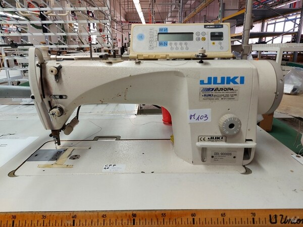103#6059 Macchine lineari Juki e Pfaff in vendita - foto 1