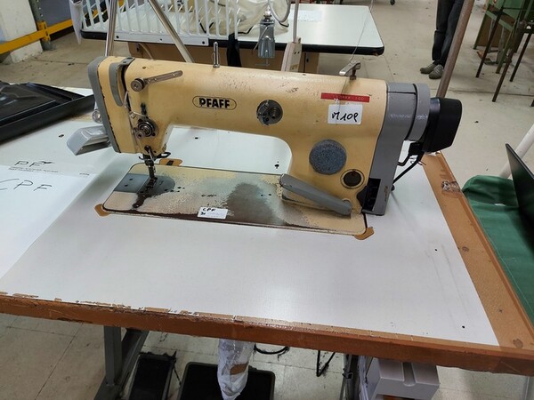 103#6059 Macchine lineari Juki e Pfaff in vendita - foto 21