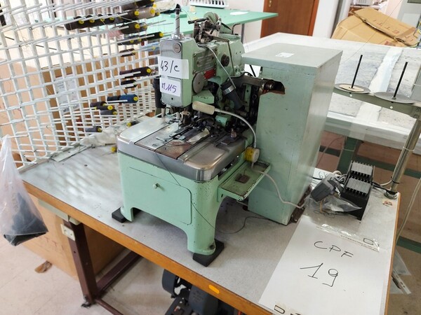 111#6059 Macchina per sottopunto Strobel e asolatrice Reece Corp. in vendita - foto 16