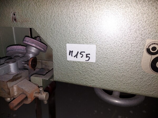 155#6059 Sega a nastro per tessuto Kuris e pressa adesivatrice in vendita - foto 2