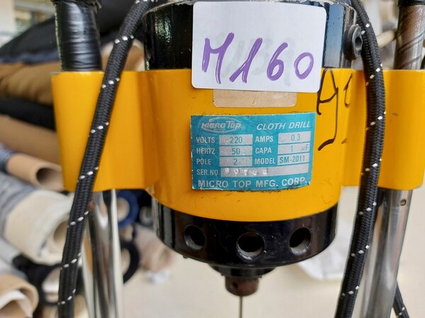 157#6059 Arredamento per laboratorio tessile e  utensili per la lavorazione tessile in vendita - foto 12
