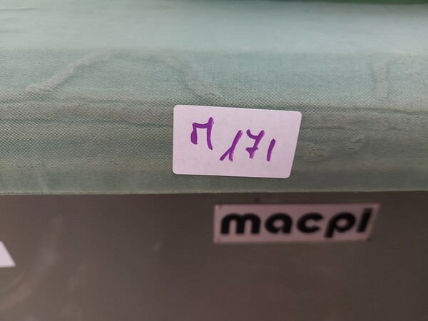 163#6059 Presse da stiro e macchina attaccabottoni Union Special Lewis in vendita - foto 32