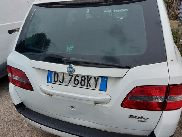 2#6063 Automobile Fiat Stilo in vendita - foto 1