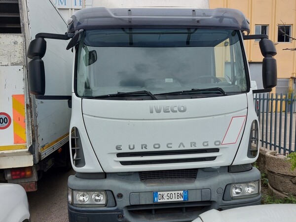 3#6065 Autocarro Iveco 140/120/E4 in vendita - foto 1