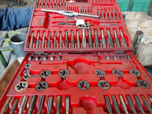 4#6076 Tornio Pico e macchinari per lavorazione metalli e saldatura in vendita - foto 98
