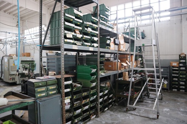 13#6078 Scaffalature e magazzino di rotori e statori in vendita - foto 16