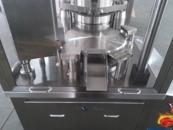 3#6081 Macchina per il riempimento di capsule in vendita - foto 15