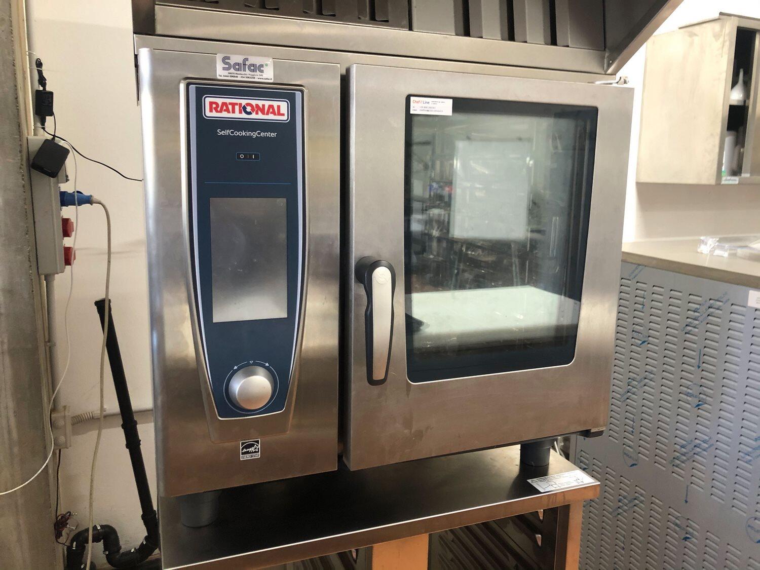 Lot Rational oven