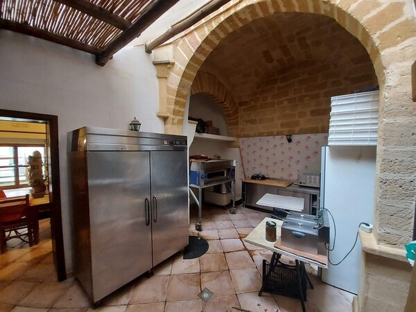1#6084 Arredi ed attrezzature da ristorante in vendita - foto 4