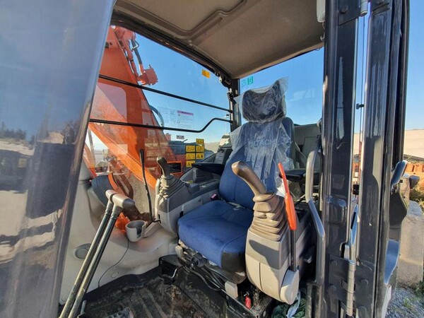 5#6105 Escavatore Hitachi in vendita - foto 10